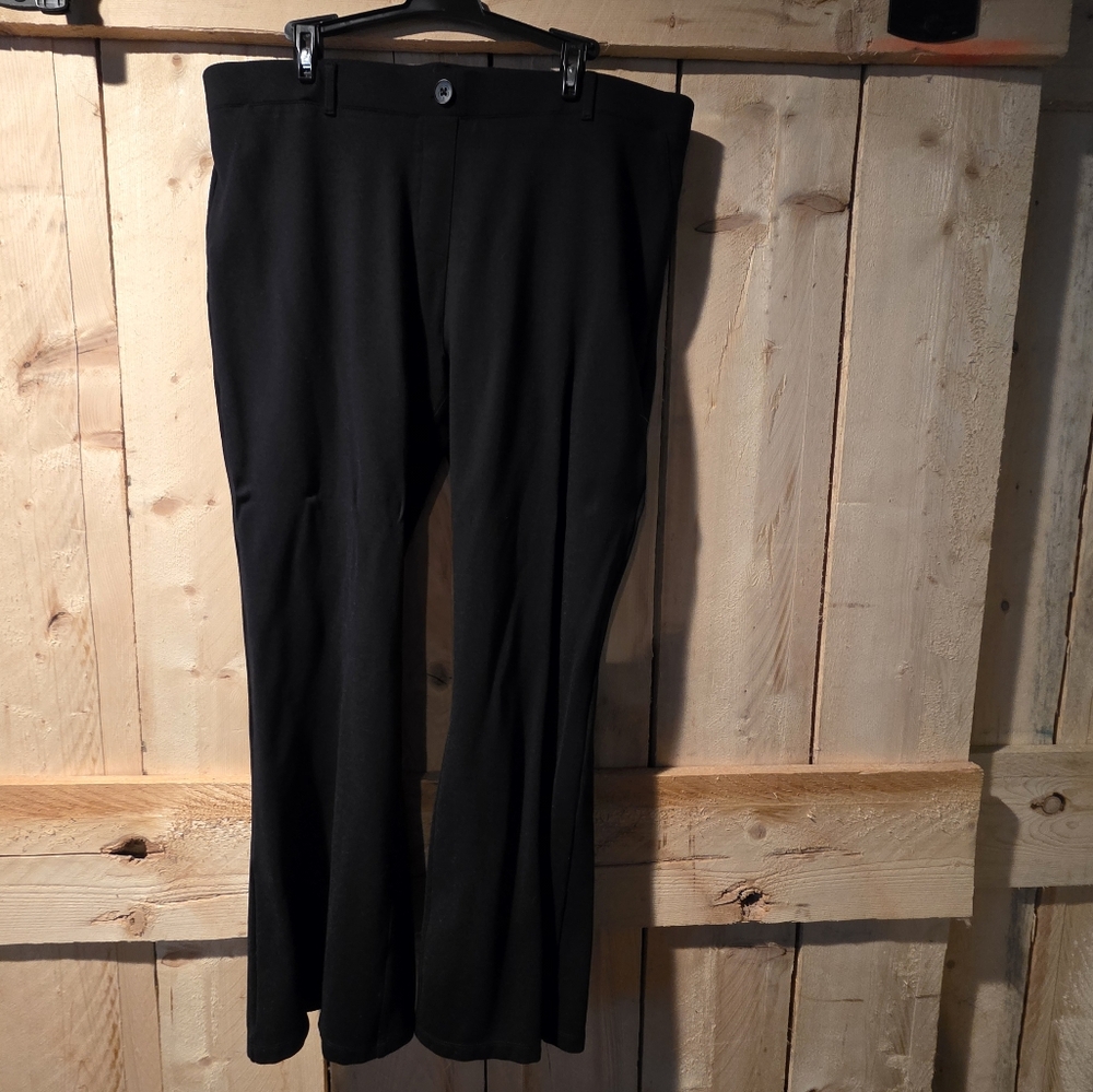 Betabrand Black Women's Flare Pants 2x Petite
